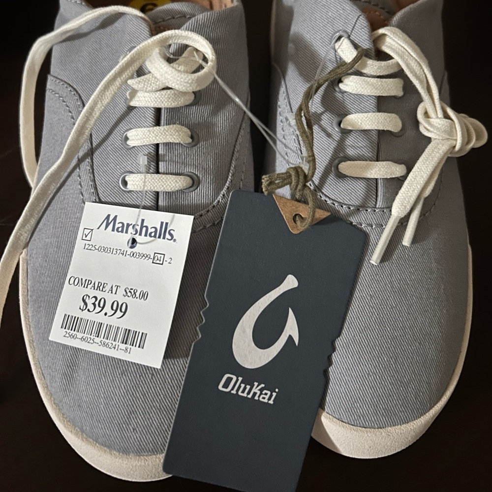 Gray women’s sneakers size 9